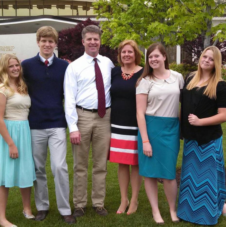 Michael Rowe, DDS